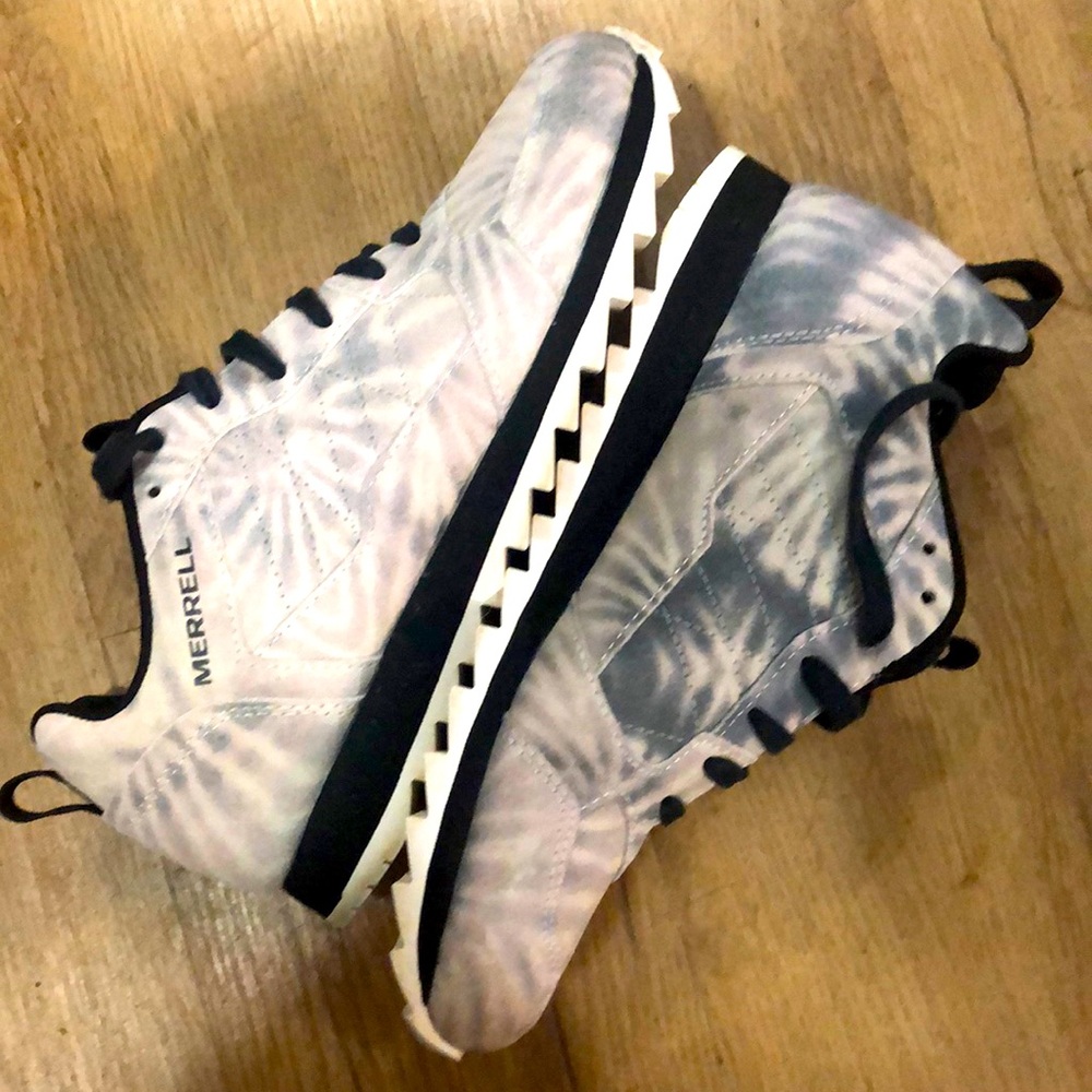 Merrell Women's Alpine Tie Dye White Gray Running Shoes Lace Up Size 7.5